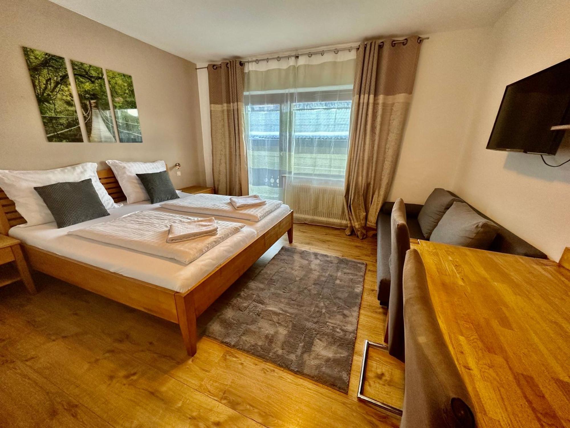 Haus Maria Bed & Breakfast Fusch an der Glocknerstraße Екстериор снимка
